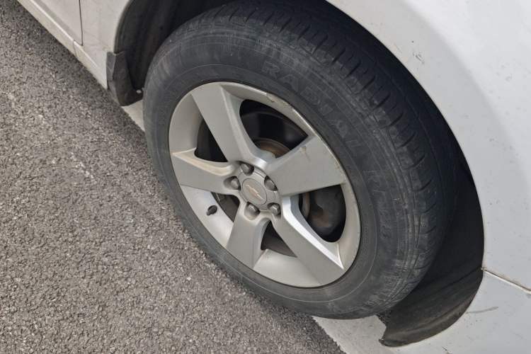 Used Chevrolet Cruze 2013 1.6L SE MT
