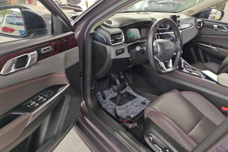 Used Lynk & Co 02 2020 High-Energy Edition 2.0T Automatic Two-Wheel Drive Shine Pro Edition
