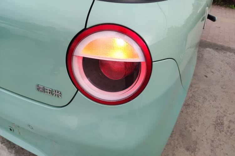 Used CHANGAN NEVO Lumin 2022 210km Sweet Edition Right Rear Taillight