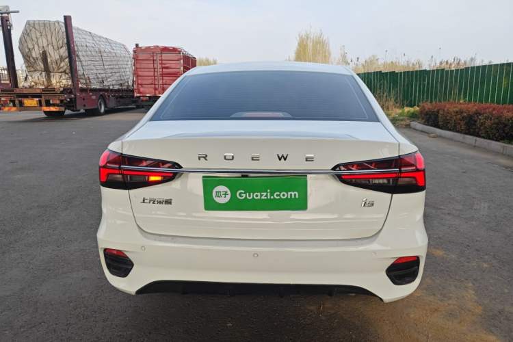 Used Roewe i5 2021 1.5L Manual Platinum Edition