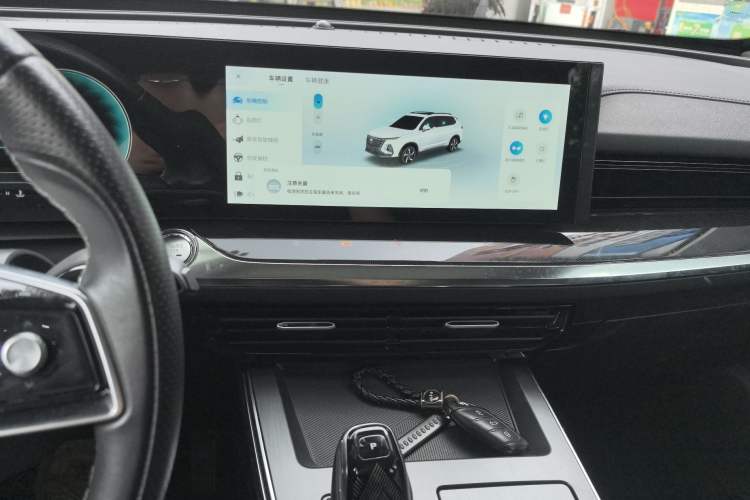 Used Roewe RX5 MAX 2022 1.5T Automatic Zhiwei Prestige Edition Audio And AC Panel