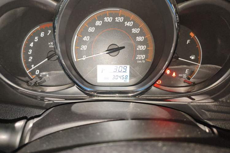 Used Toyota YARiS L Zhi Xuan 2021 X-Trail 1.5L CVT Leading Edition
