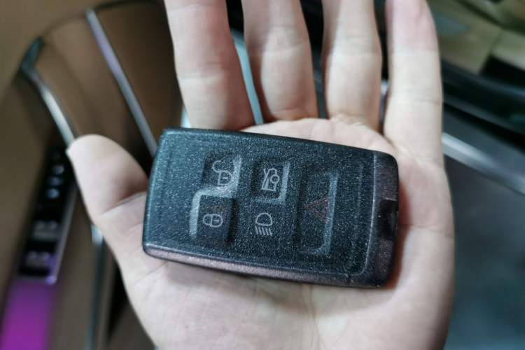 Used Jaguar XFL 2024 2.0T P250 Two-Wheel Drive Prestige Luxury Edition
