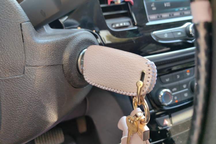 Used Buick Encore 2018 18T Automatic Two-Wheel Drive Urban Leading Model Vehicle Key