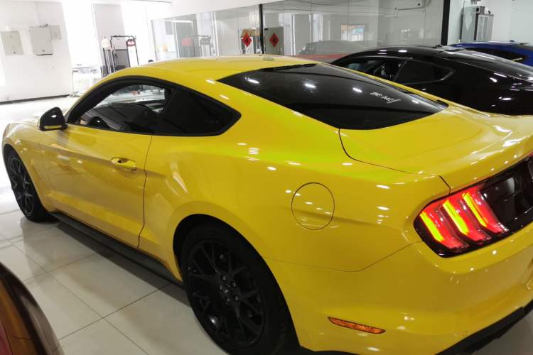 Used Ford Mustang 2018 2.3L EcoBoost

