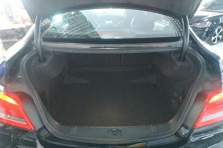 Used Buick LaCrosse 2013 2.4L SIDI Elite Comfort Version