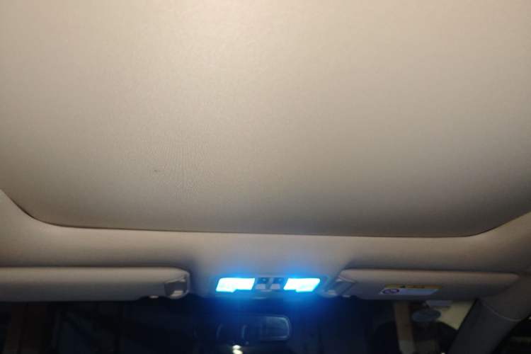 Used Toyota Highlander 2017 2.0T Four-Wheel Drive Luxury Edition 7 Seats
