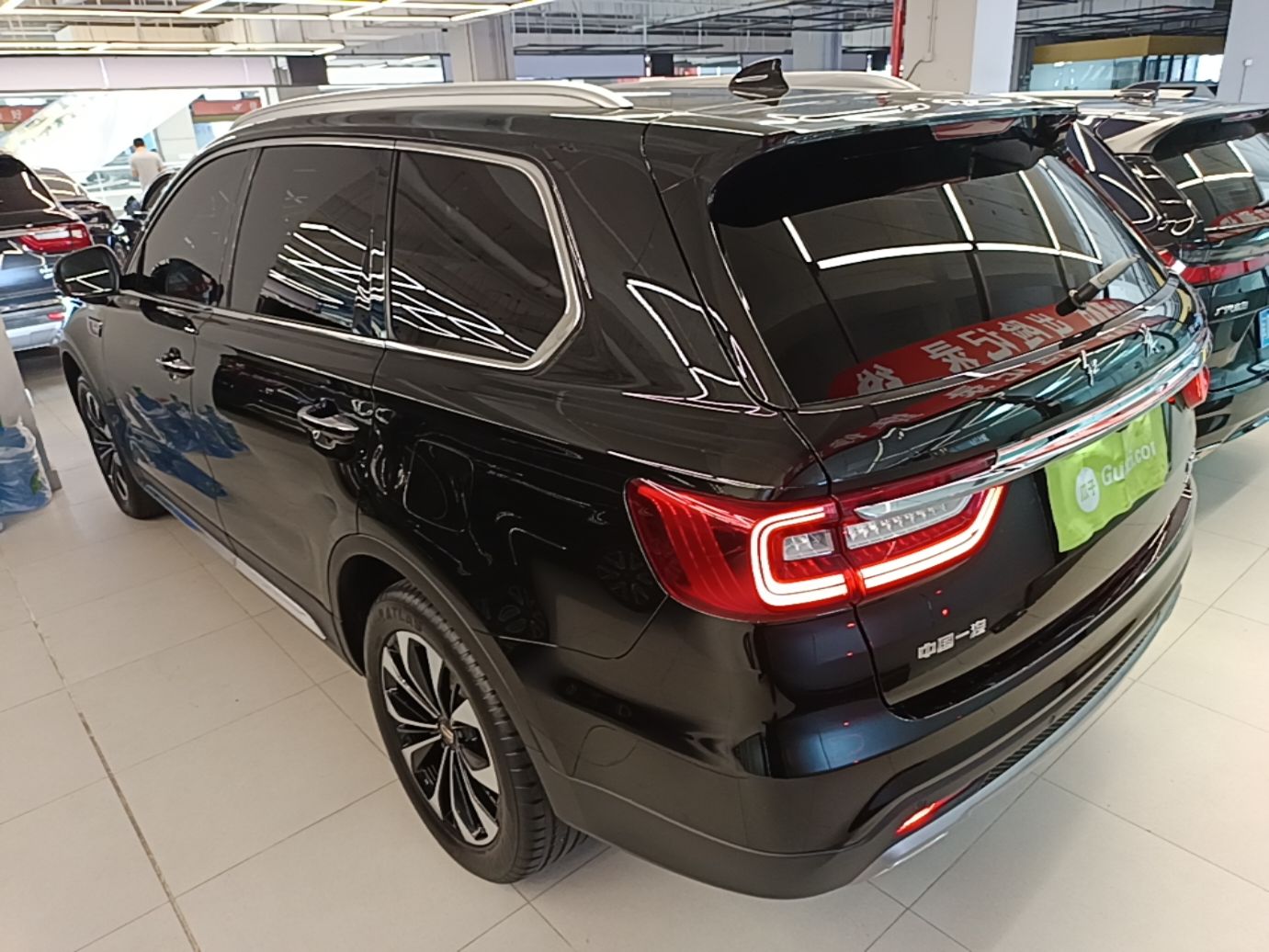 Hongqi HS7 2022 2.0T DCT Two-Wheel Drive Smart Connect Flagship Edition Seven Seats — снимка 4