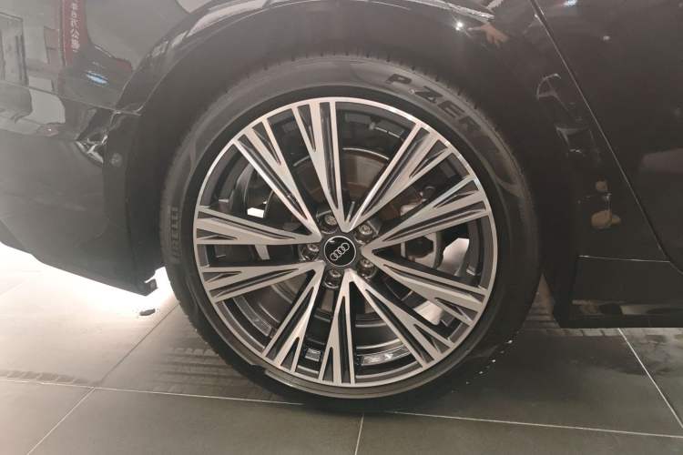 Used Audi A6L 2024 45 TFSI quattro Prestige Dynamic Edition
