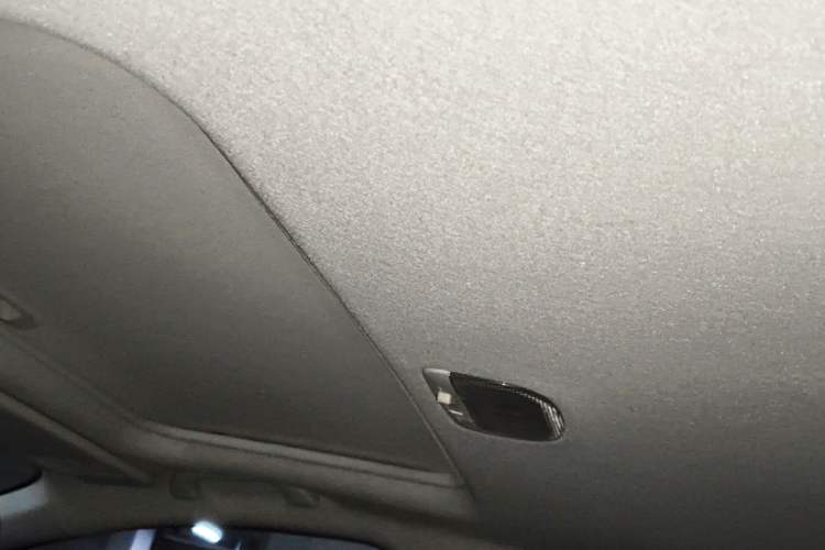 Used Subaru XV 2014 2.0i Luxury Edition
