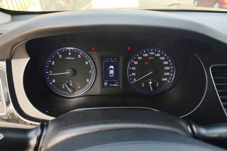 Used Hyundai Mistra 2014 1.8L Automatic Smart GLS
