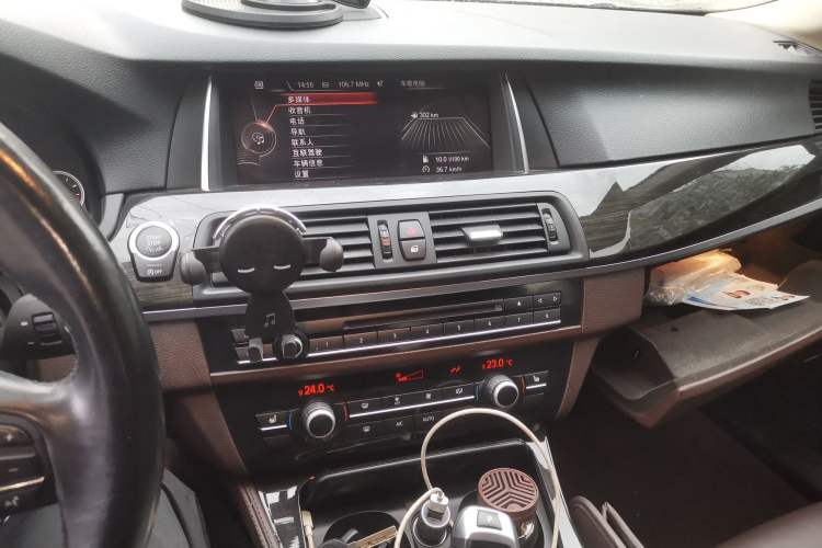 Used BMW 5 Series 2017 525Li Luxury Design Package
