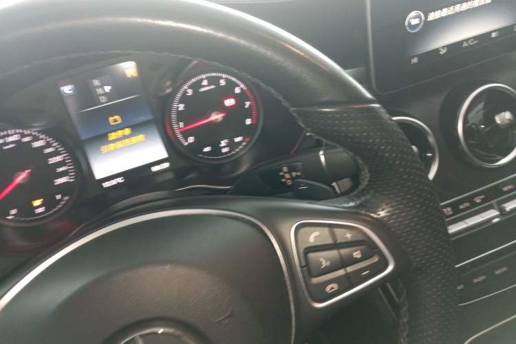 Used Mercedes-Benz C-Class 2017 Restyled C 180 L Fashion Edition Sport Version
