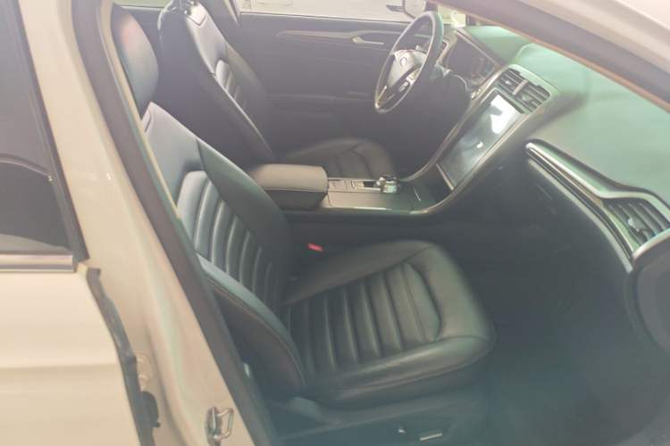 Used Ford Mondeo 2017 EcoBoost 180 Stylish Model
