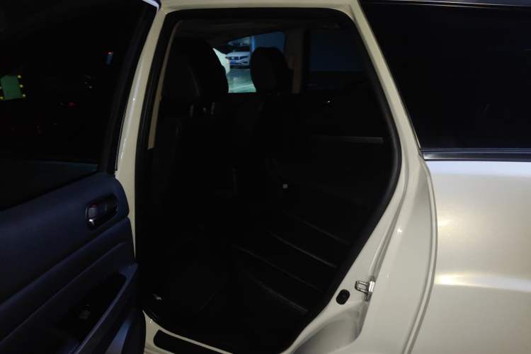 Used Mazda CX-7 2014 2.5L 2WD Premium Edition