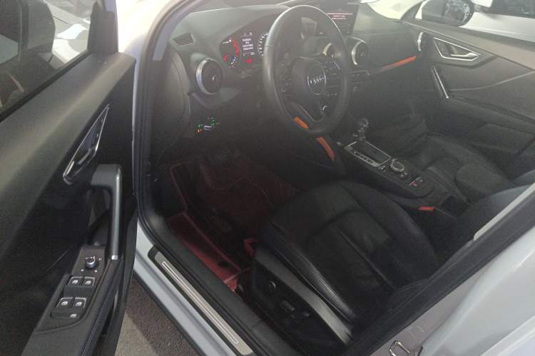 Used Audi Q2L 2022 35 TFSI Fashionable and Elegant Model
