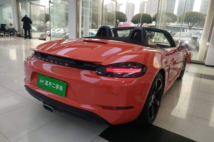 Used Porsche 718 2018 Boxster 2.0T
