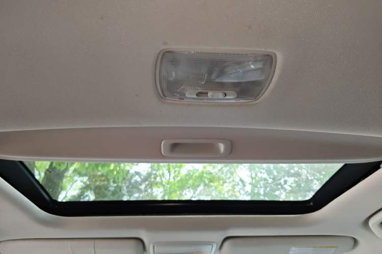 Used Honda CR-V 2015 2.4L Four-Wheel Drive Prestige Edition
