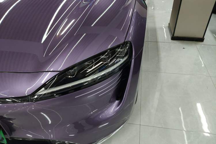 Used Hima Luxeed R7 2025 Extended-Range 331km Ultra