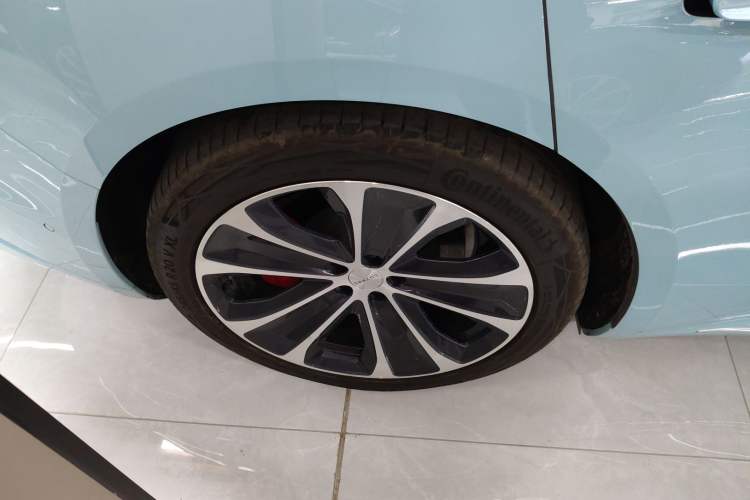 Used Hima Luxeed S7 2025 785 km Ultra