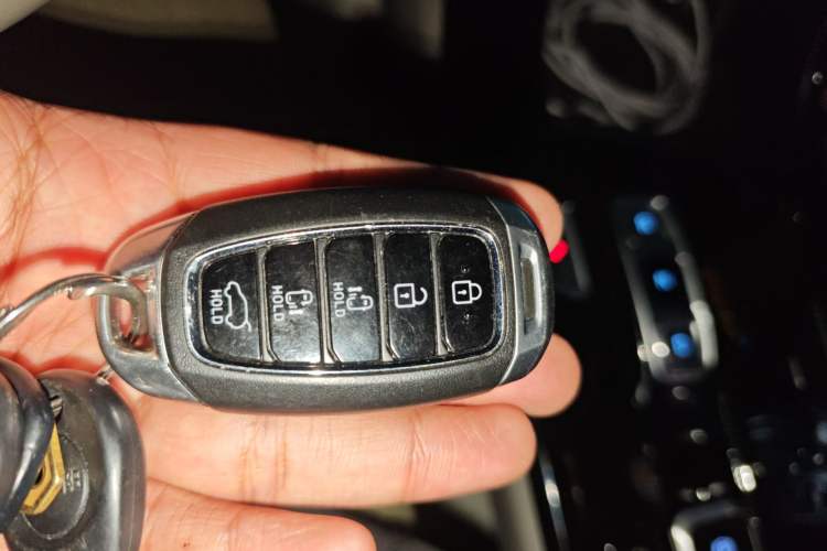 Used Hyundai Custo 2022 270TGDi Smart Luxury Flagship Edition TOP Vehicle Key