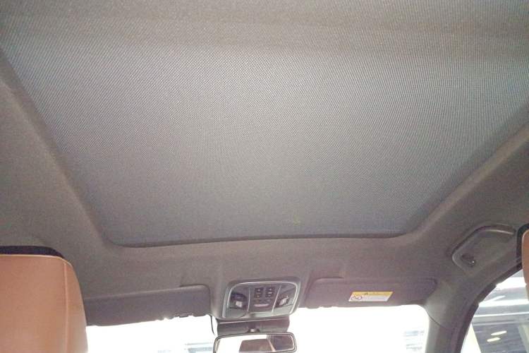 Used Haval H6 2018 Red-Label 1.5T Automatic Luxury Model Headliner