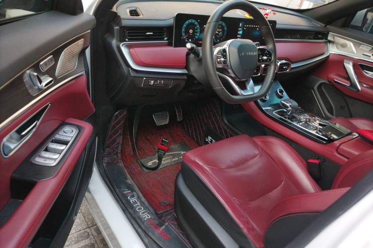 Used JETOUR X70 PLUS 2021 1.6T DCT Pro+ 7-Seater
