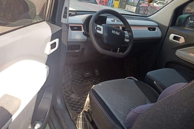 Used Chery QQ Ice Cream 2022 120km Conical Shape Lithium Iron Phosphate