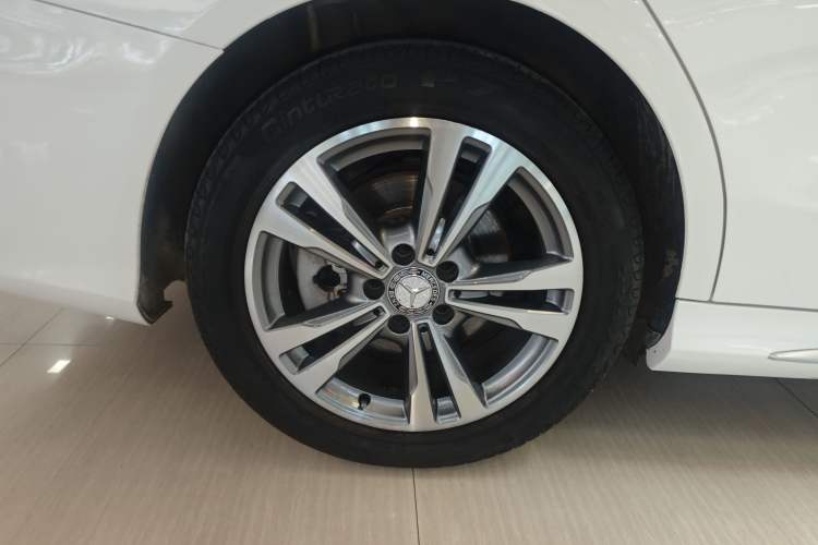 Used Mercedes-Benz C-Class 2017 Facelift C 200 L Sport Edition
