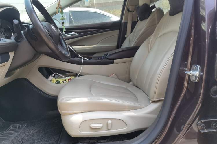 Used Buick LaCrosse 2016 20T Leading Model