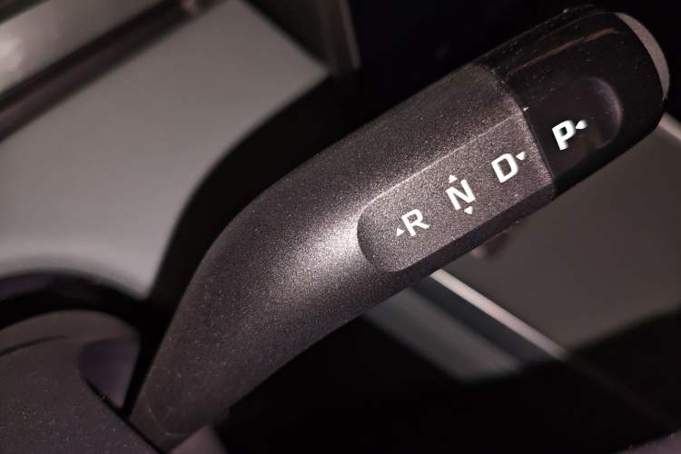 Used Roewe D6 2025 450km Deluxe Edition