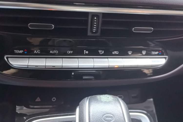 Used GAC Trumpchi M6 2023 PRO 270T DCT Elite Edition