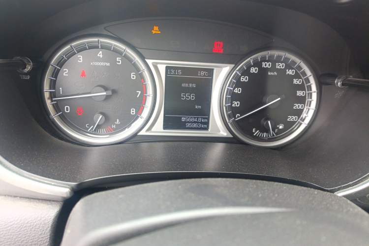 Used Suzuki Vitara 2016 1.6L Manual Two-Wheel Drive Entry-Level Trim Odometer Close Up