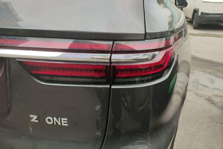 Used Li Auto ONE 2020 Extended-Range 6-Seater Version Exterior 3