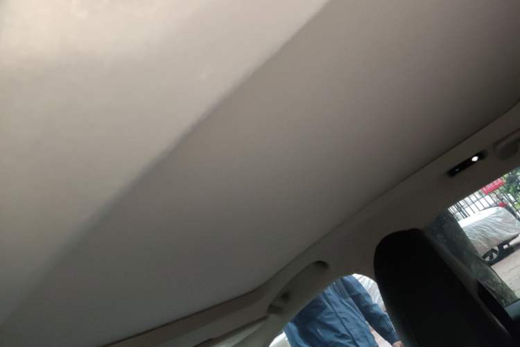 Used Lynk & Co 02 2019 1.5T DCT Two-Wheel Drive Shine Pro Edition China VI Standard
