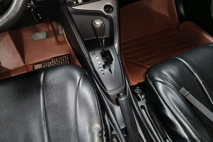 Used Toyota YARiS L Zhi Xuan 2014 1.3E Automatic Charm Edition