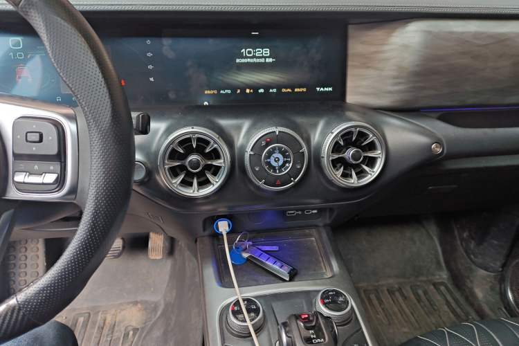 Used Tank 300 2021 Off-Road Edition 2.0T Challenger
