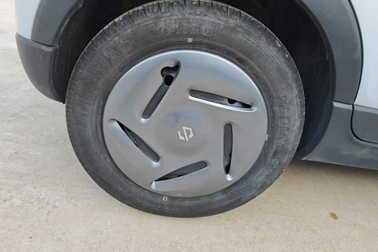 Used Leapmotor T03 2023 200 Lite Edition Right Rear Wheel Hub