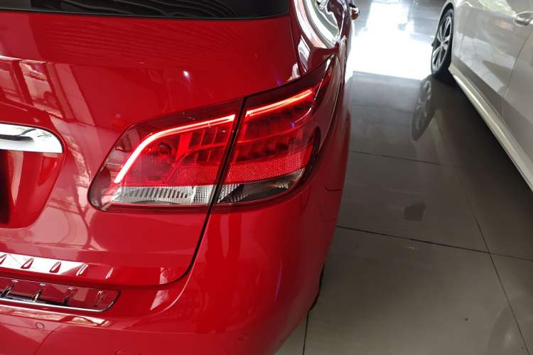 Used Mercedes-Benz B-Class 2017 B 200 Sport Edition
