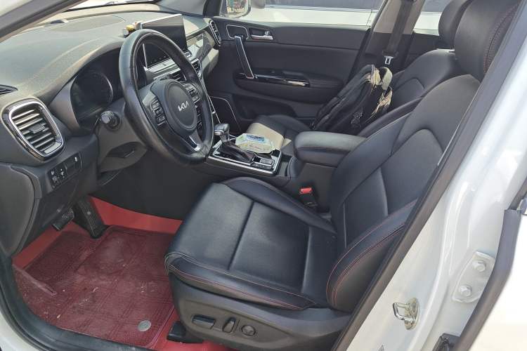 Used Kia KX5 2021 2.0L Automatic Two-Wheel Drive Comfort Edition
