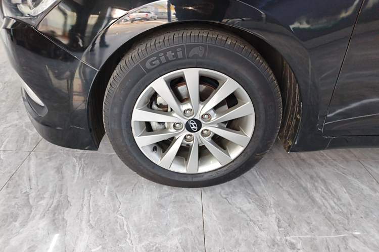 Used Hyundai Mistra 2014 1.8L Automatic Smart GLS