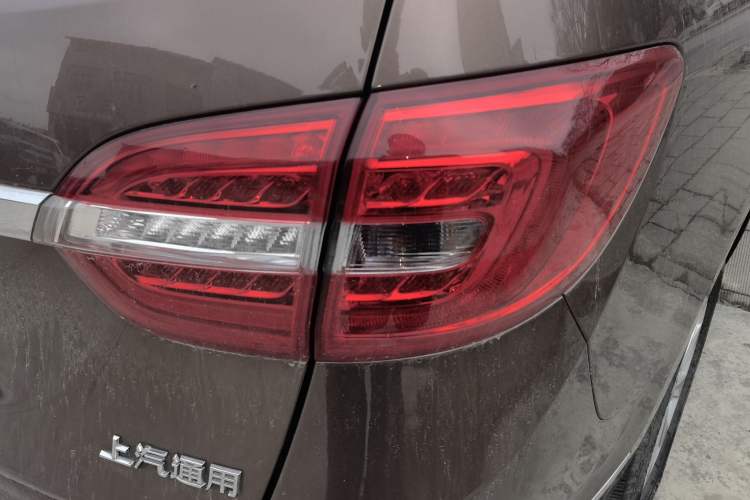 Used Buick GL8 2018 28T Comfort Model China VI Standard