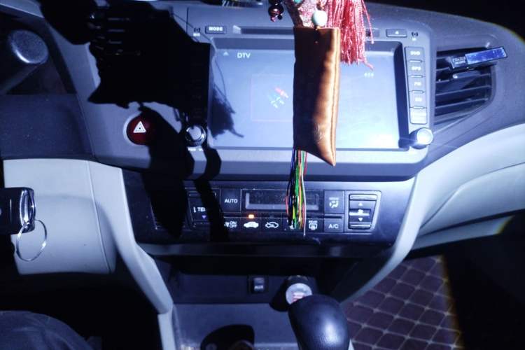 Used Honda Civic 2012 1.8L automatic luxury edition