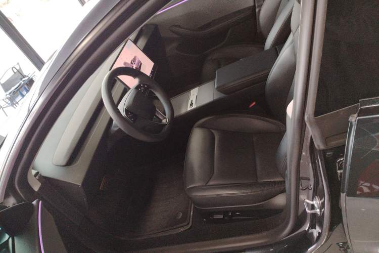 Used Tesla Model 3 2023 Rear-Wheel-Drive Version
