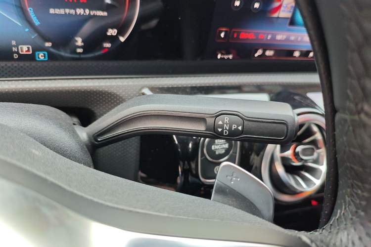 Used Mercedes-Benz A-Class 2021 A 200 L Sport Sedan Fashion Model
