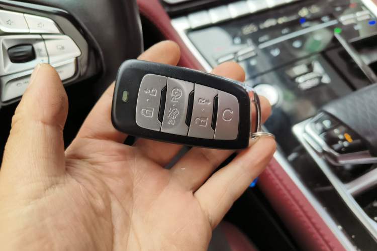 Used CHANGAN CS85 COUPE 2019 2.0T Automatic Smart Version China VI Standard
