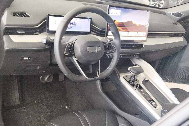 Used Geely Auto Preface 2025 Dongfang Yao 1.5TD Kunlun Edition