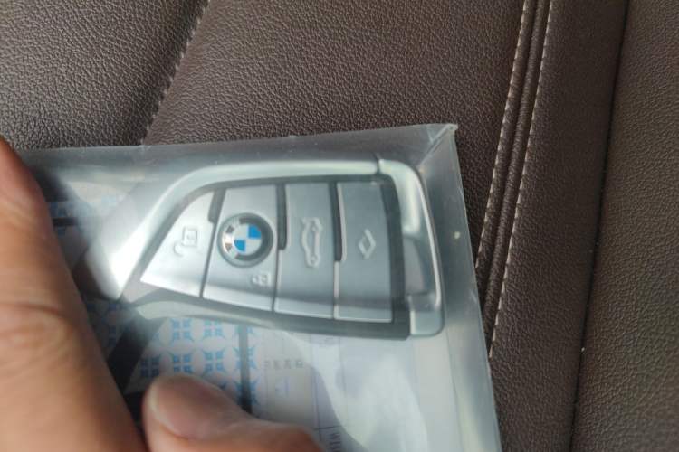 Used BMW 5 Series 2020 525Li M Sport Package