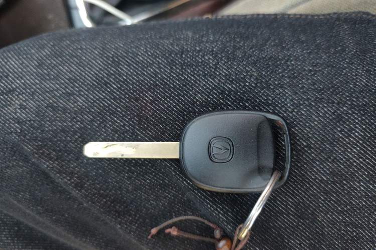 Used CHANGAN Lingxuan 2017 1.6L Manual Happiness Edition Vehicle Key