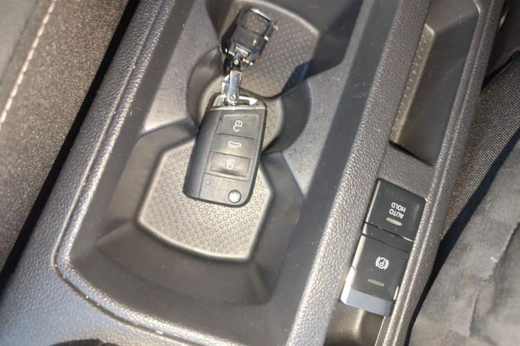 Used Volkswagen T-ROC 2020 280TSI DSG Two-Wheel-Drive Luxury Version